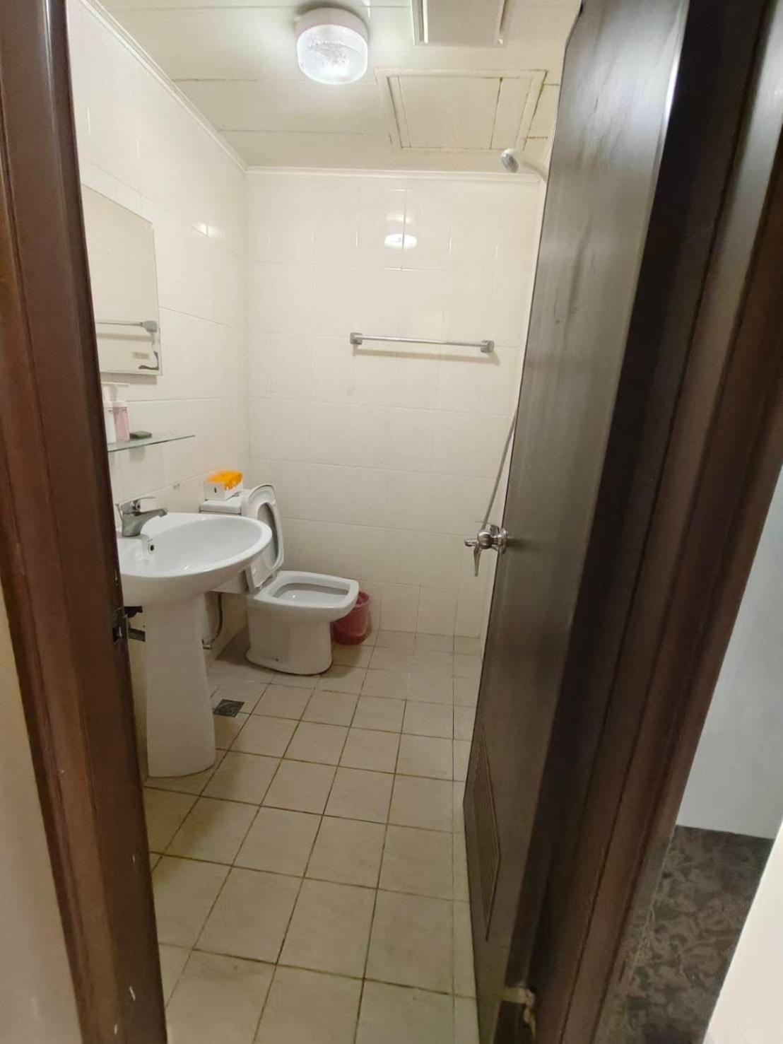 台中向日葵 Apartment Екстериор снимка